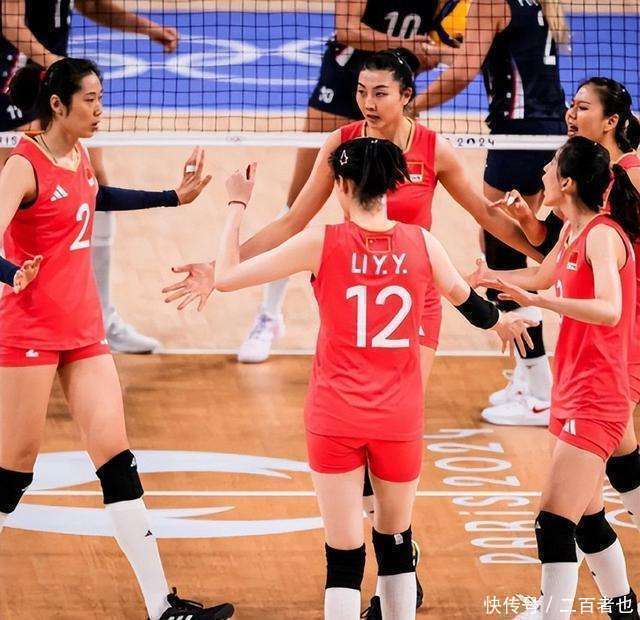 B体育-惊天大逆转！世联赛-中国女排3-2美国队(中国女排30美国 世界联赛七连胜收官)