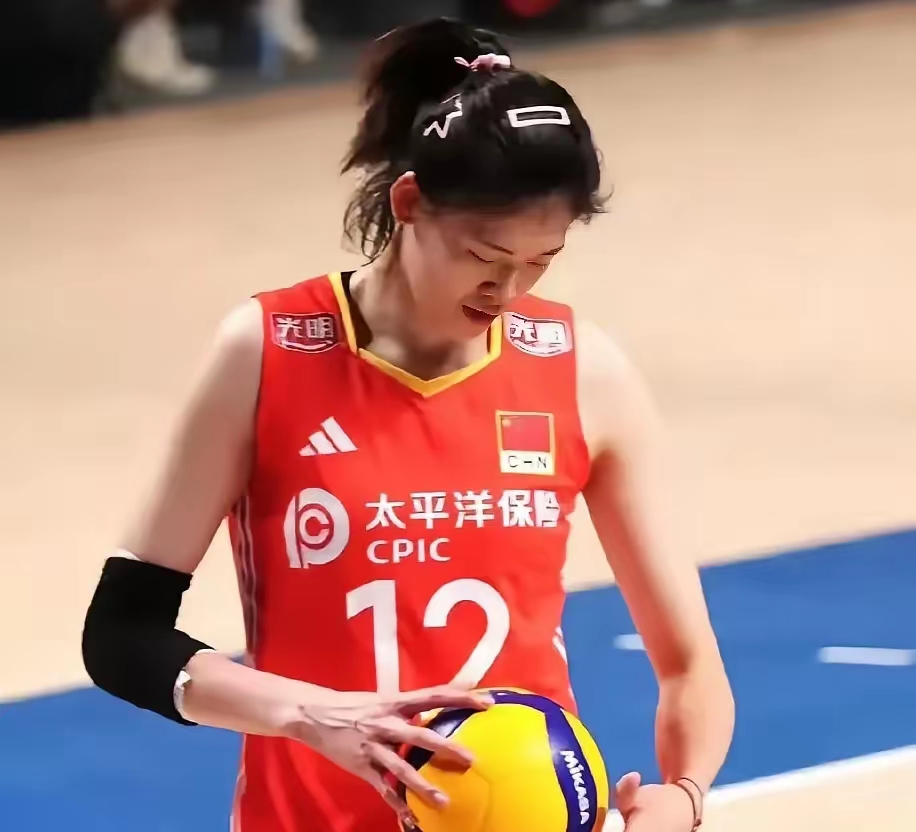 B体育-世联常规赛-中国女排2单项技术第1吴梦洁3环节进前10(女排世联赛2021中国女排人员)