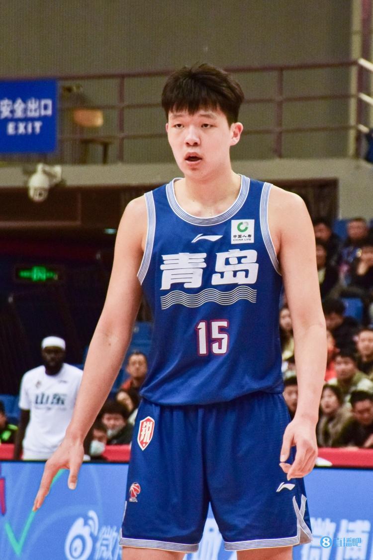 青岛男篮分享杨瀚森赴美日记：返回洛杉矶休整，日常训练走起(青岛男篮杨金蒙)