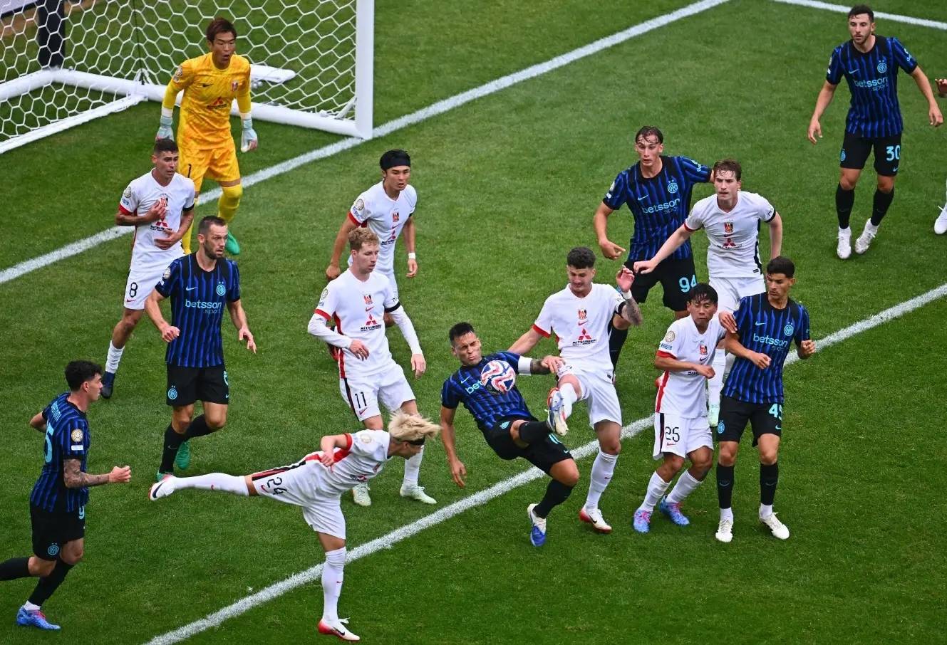 B体育-2：0，国米战胜河床，一扫欧冠阴霾，赛场外又传3大利好(铁路工场vs河床ai预测)