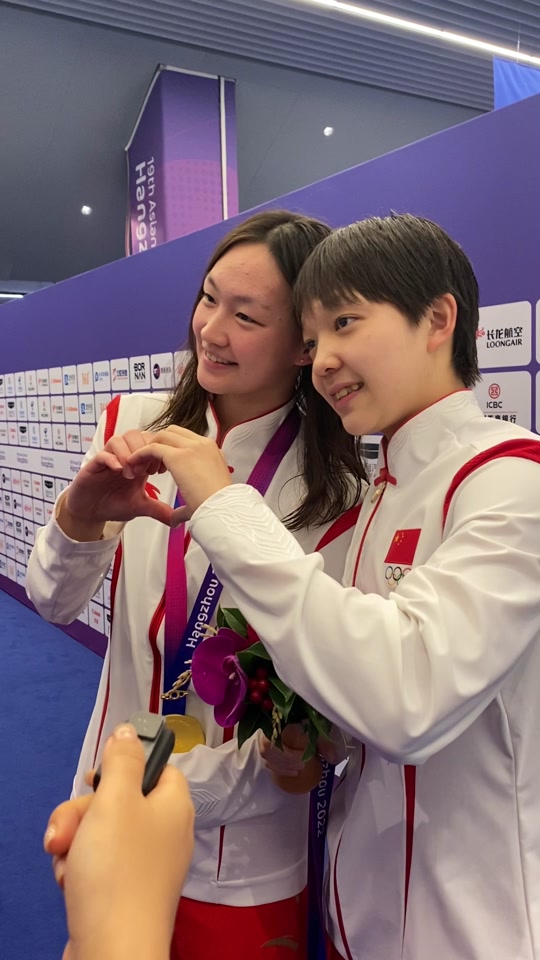 世锦赛女子400自:李冰洁3分58秒21提升亚洲纪录摘银(李冰洁800自夺冠)
